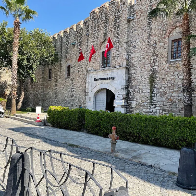 Başkan Çerçioğlu'ndan Kusadası esnafına nefes aldıran karar