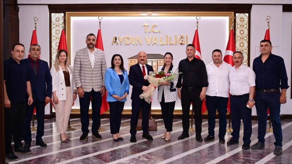 Efelerli Muhtarlardan Vali Varol’a Ziyaret