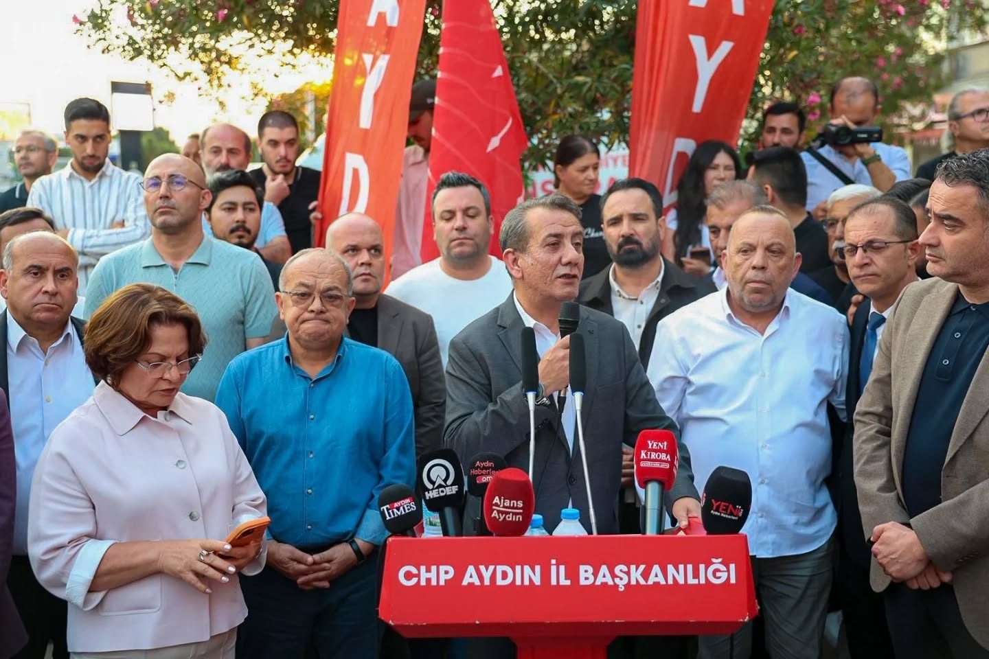 Başkan Yetişkin: “Baskılara Rağmen Demokrasiye Sahip Çıkacağız”