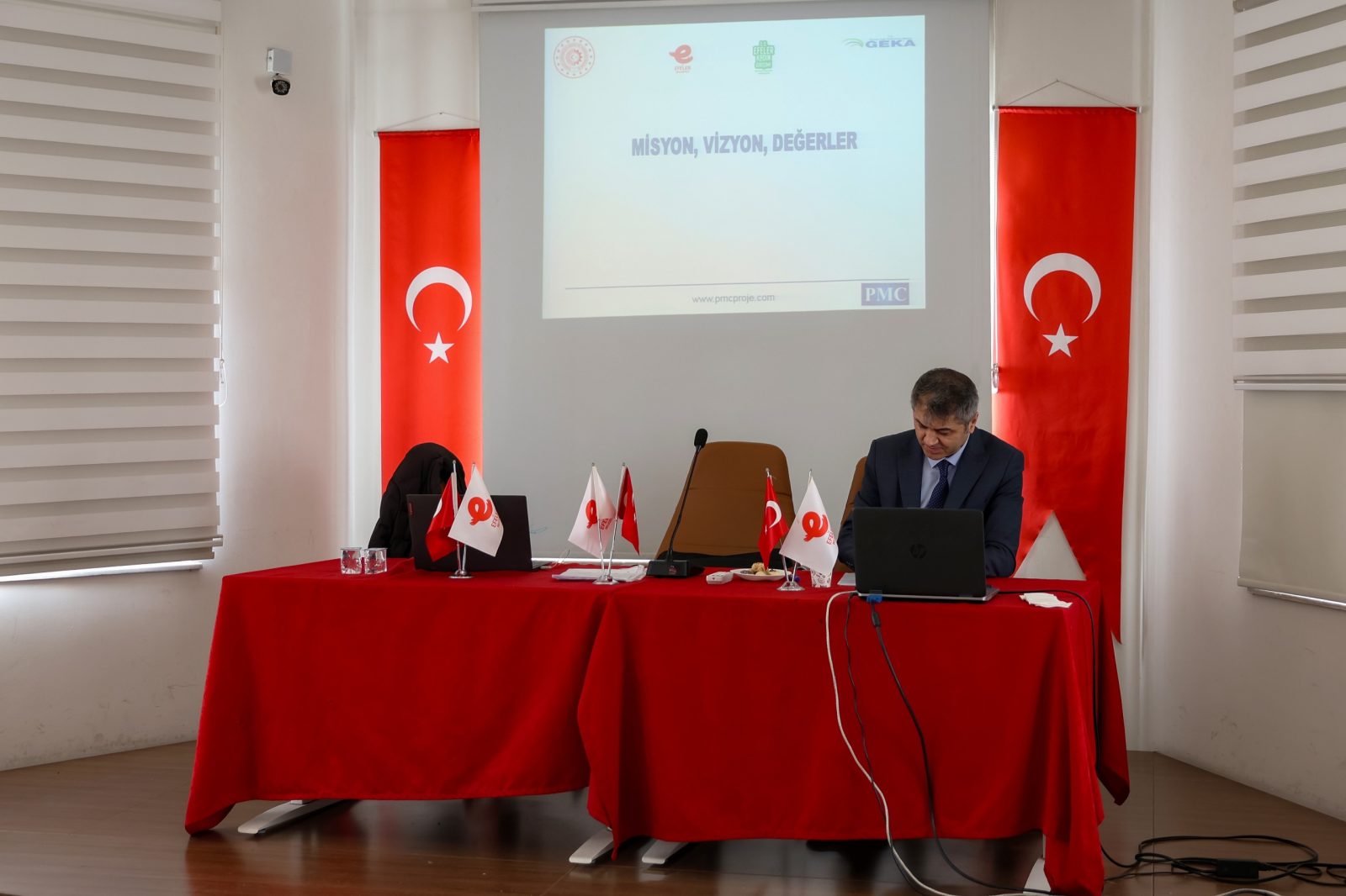 EFELER KADIN KOOPERATİFİ EĞİTİMLE GÜÇLENİYOR