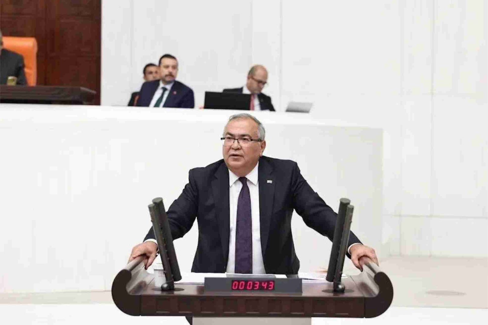 CHP'Lİ BÜLBÜL: “Aşı yok, veteriner yok, plan yok”