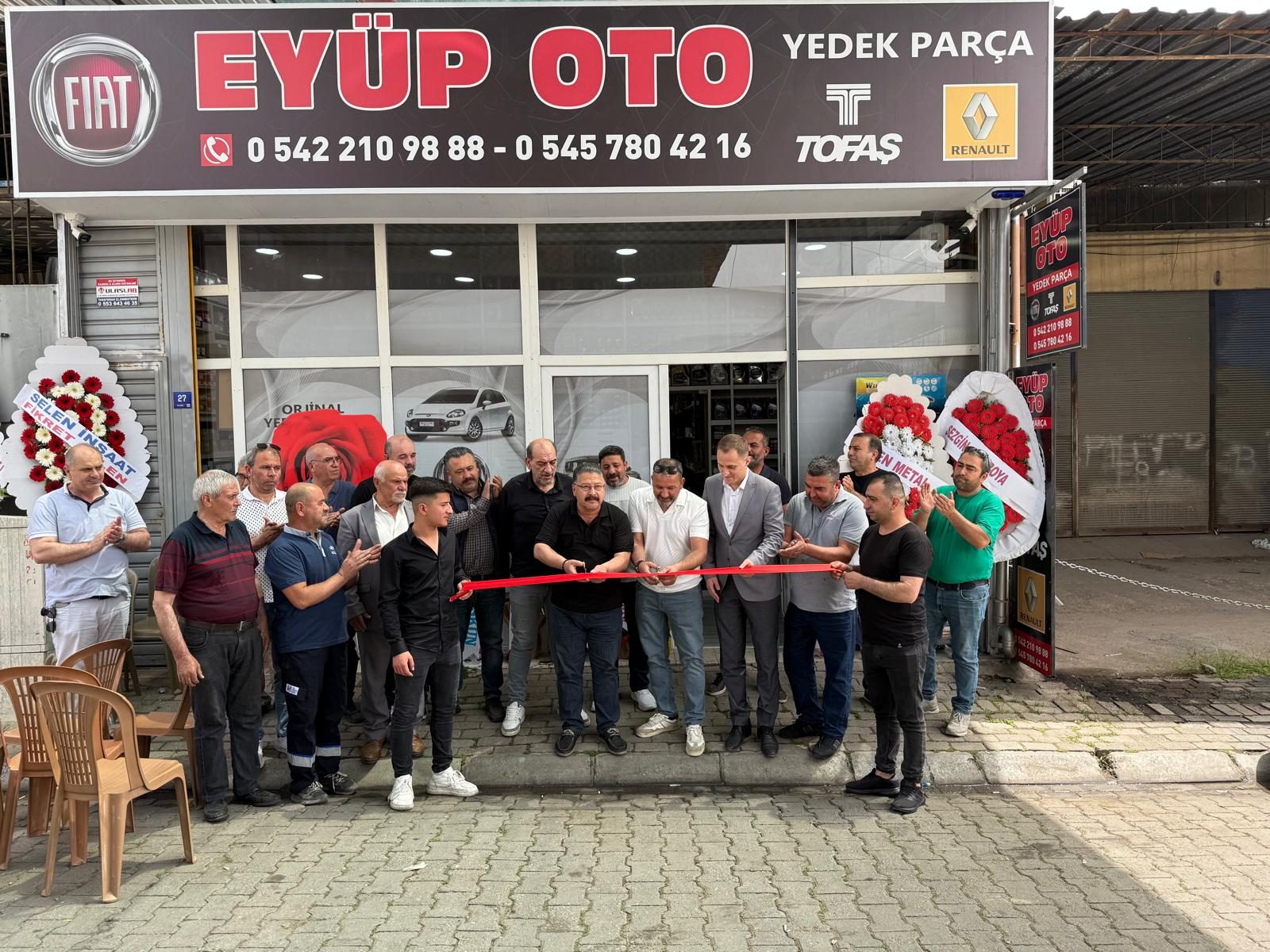Kurdelayı Başkan Eyefçi Kesti