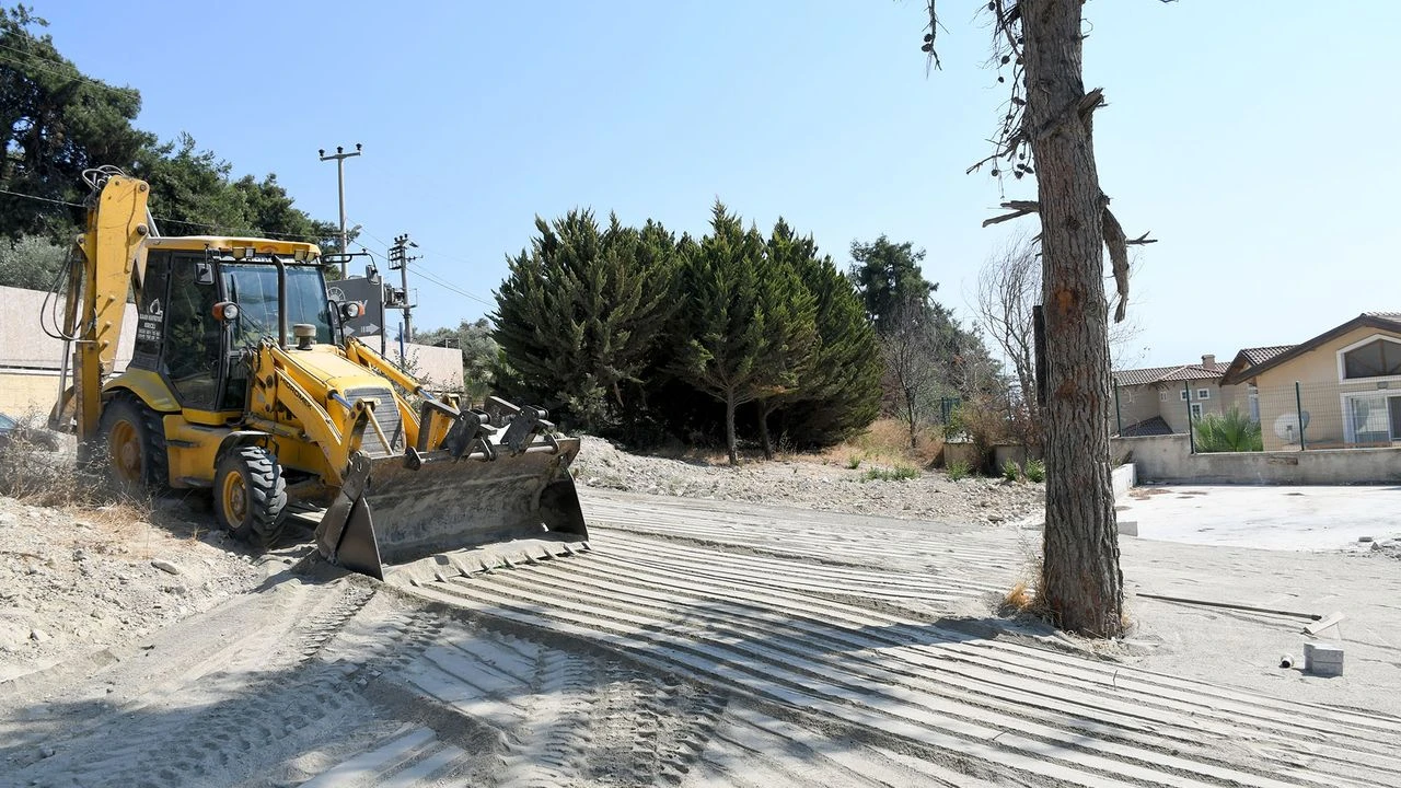 Kuşadası'nda hizmet seferberliği takdir topluyor