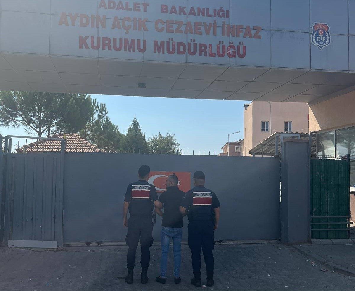 Jandarma'dan kaçamadı