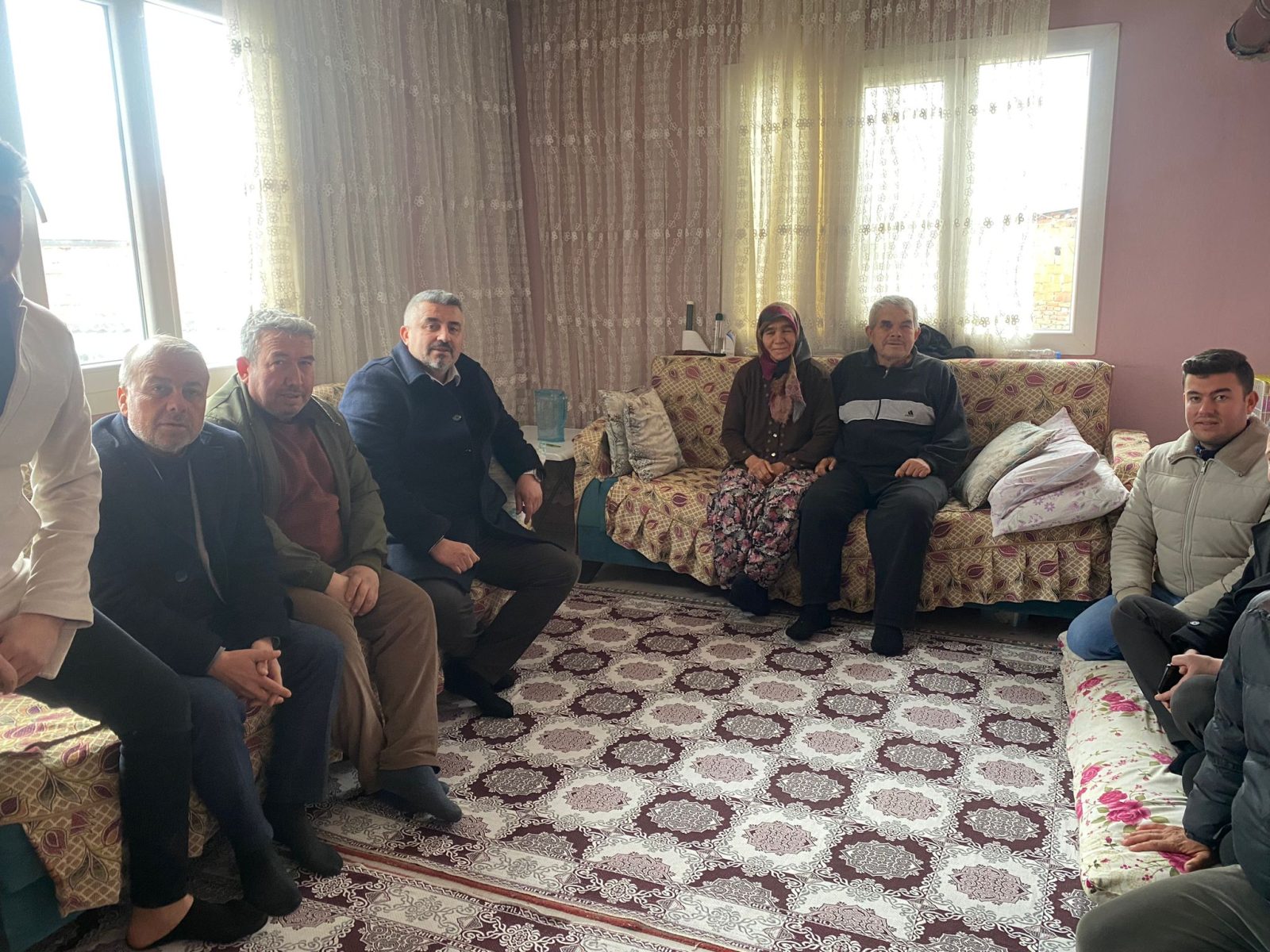 CHP'Lİ GÖKMEN'İN HIZINA YETİŞİLMİYOR