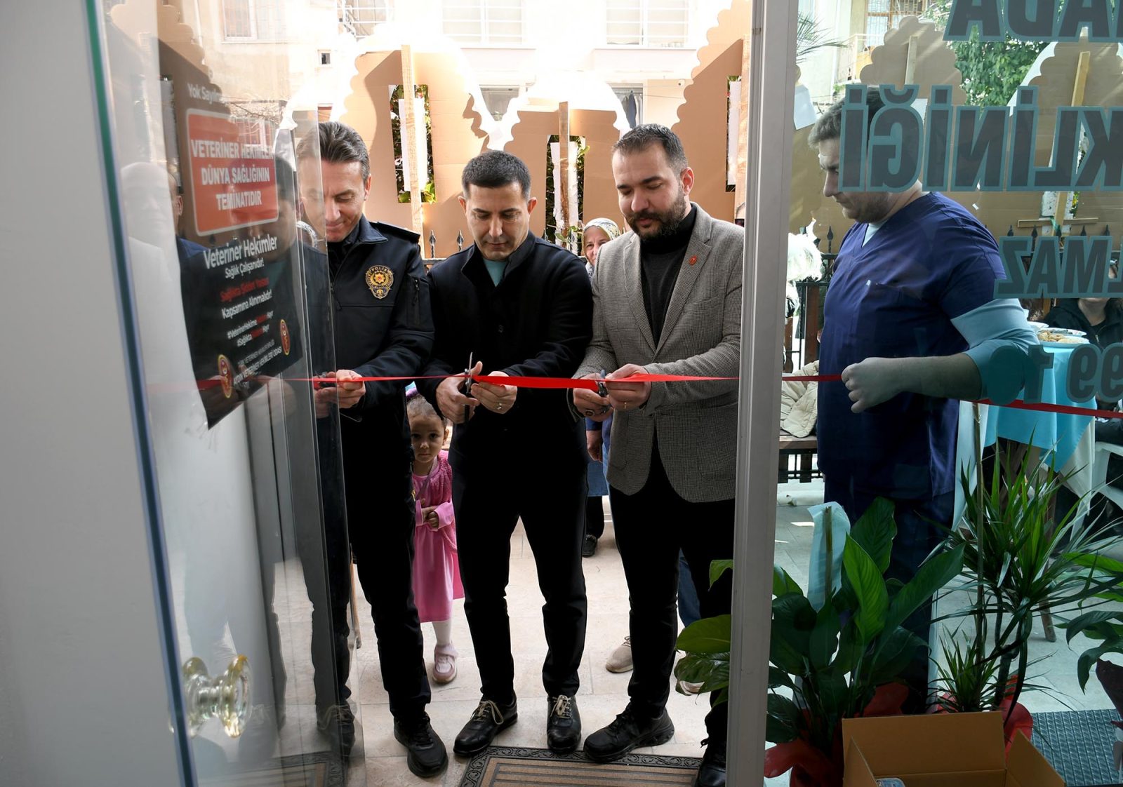 BAŞKAN ÖMER GÜNEL’DEN GENÇ VETERİNERLERE DESTEK