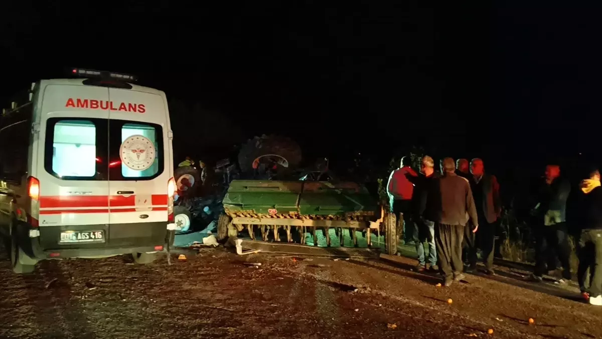 Kozan'da Trafik Kazası: 2 Yaralı