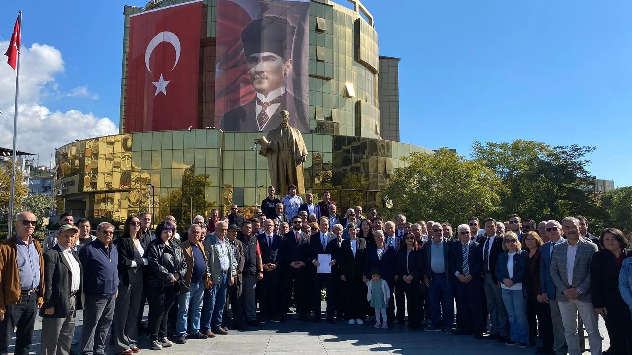 CHP Efeler’de görev dağılımı yapıldı