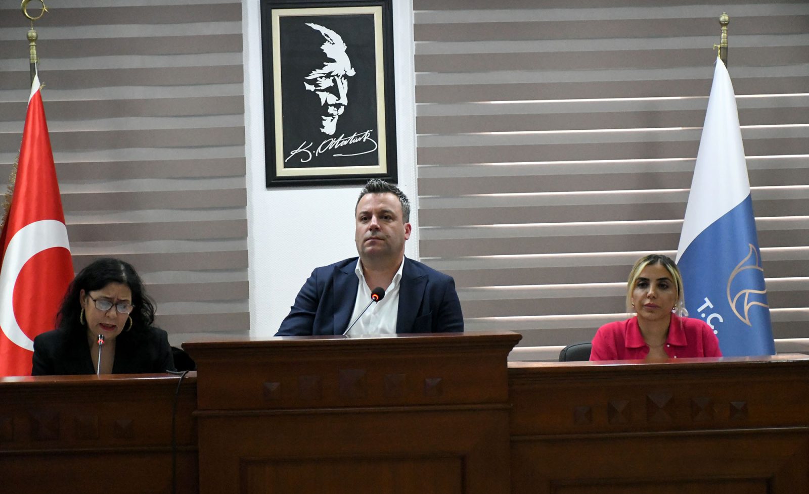 KUŞADASI BELEDİYE MECLİSİ’NDEN KENT İLE İLGİLİ ÖNEMLİ KARARLAR