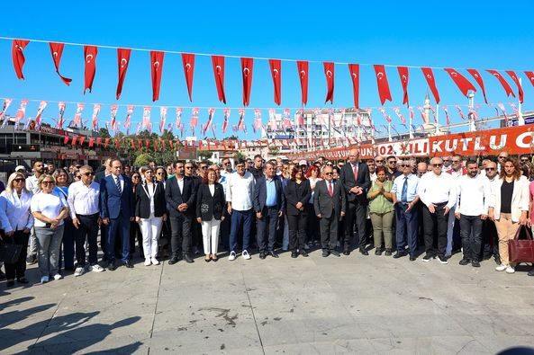 CHP’nin kuruluşu Aydın’da törenle kutlandı