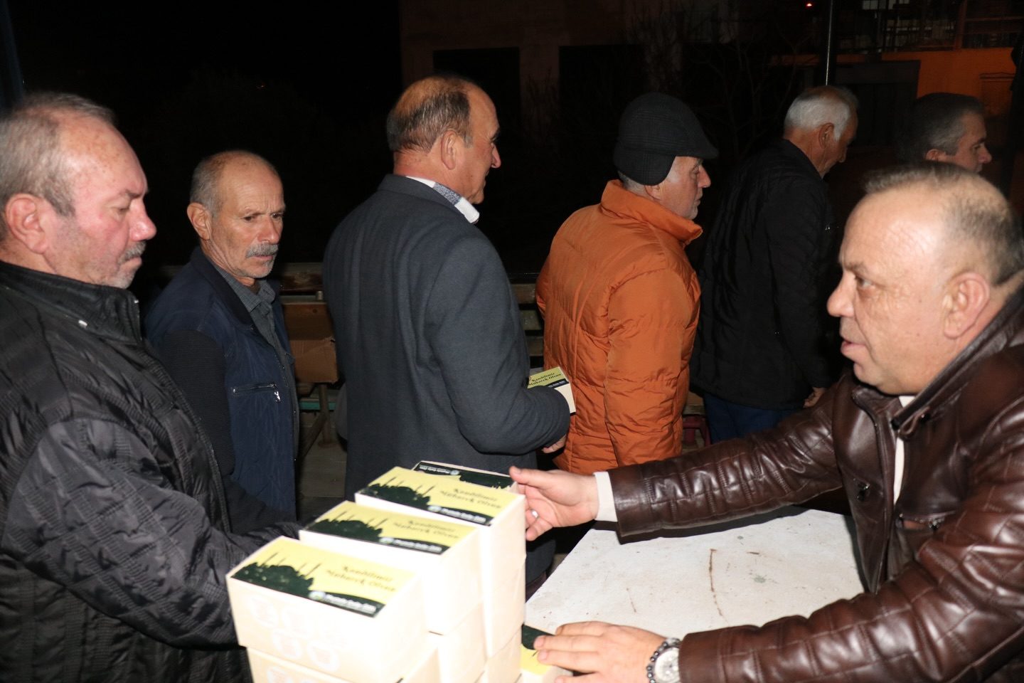 Bozdoğan Belediye Başkanı Özel, Kızılca Mahallesi Sakinleriyle Kandil Gecesinde Buluştu