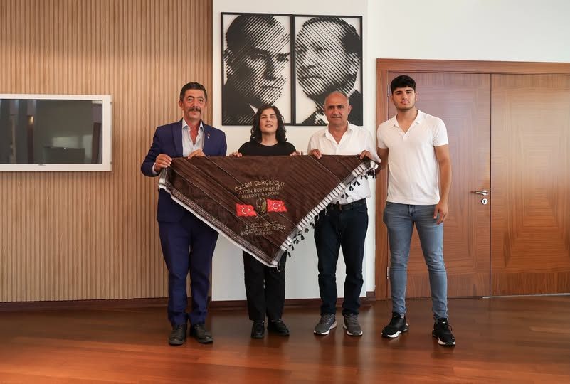 BAŞKAN ÇERÇİOĞLU’NA ÇİNE AKÇAOVA VE ALTINABAT MAHALLESİ MUHTARLARINDAN ZİYARET