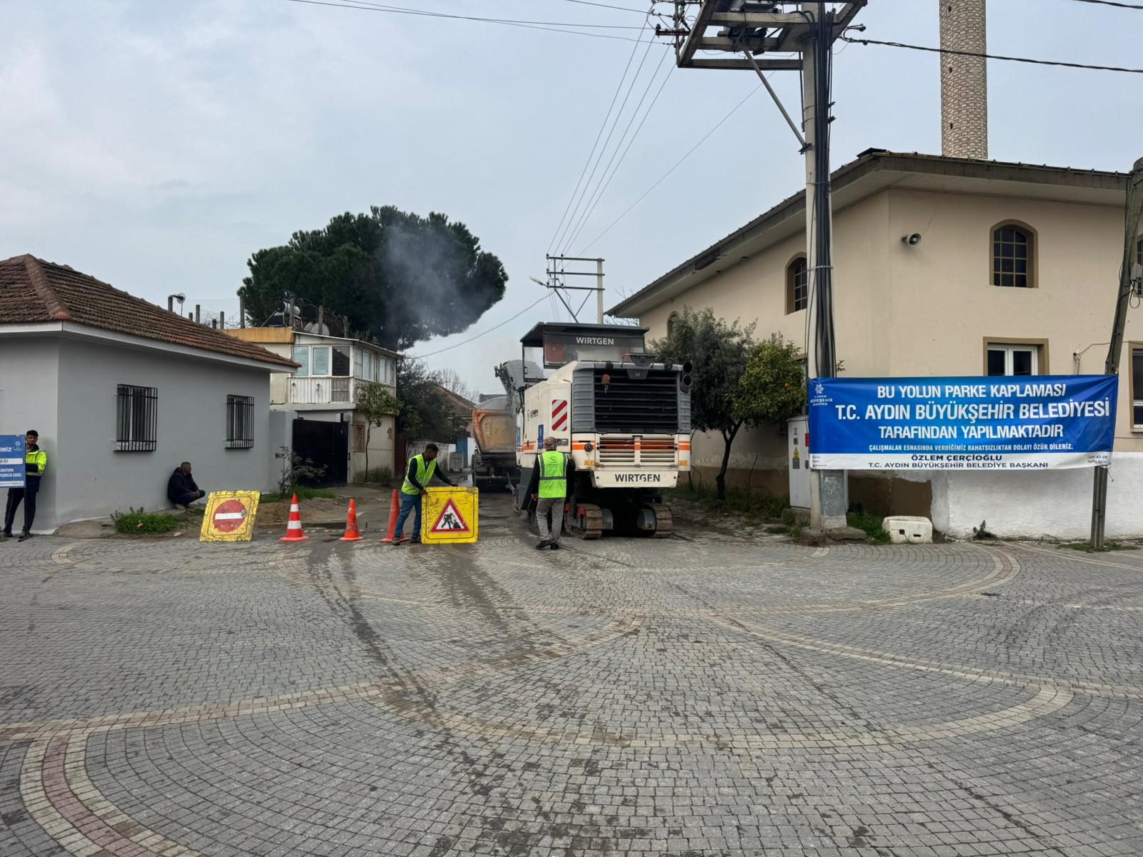 BAŞKAN ÇERÇİOĞLU’NUN AYDIN’IN ULAŞIM AĞINI GÜÇLENDİREN ÇALIŞMALARI SÜRÜYOR