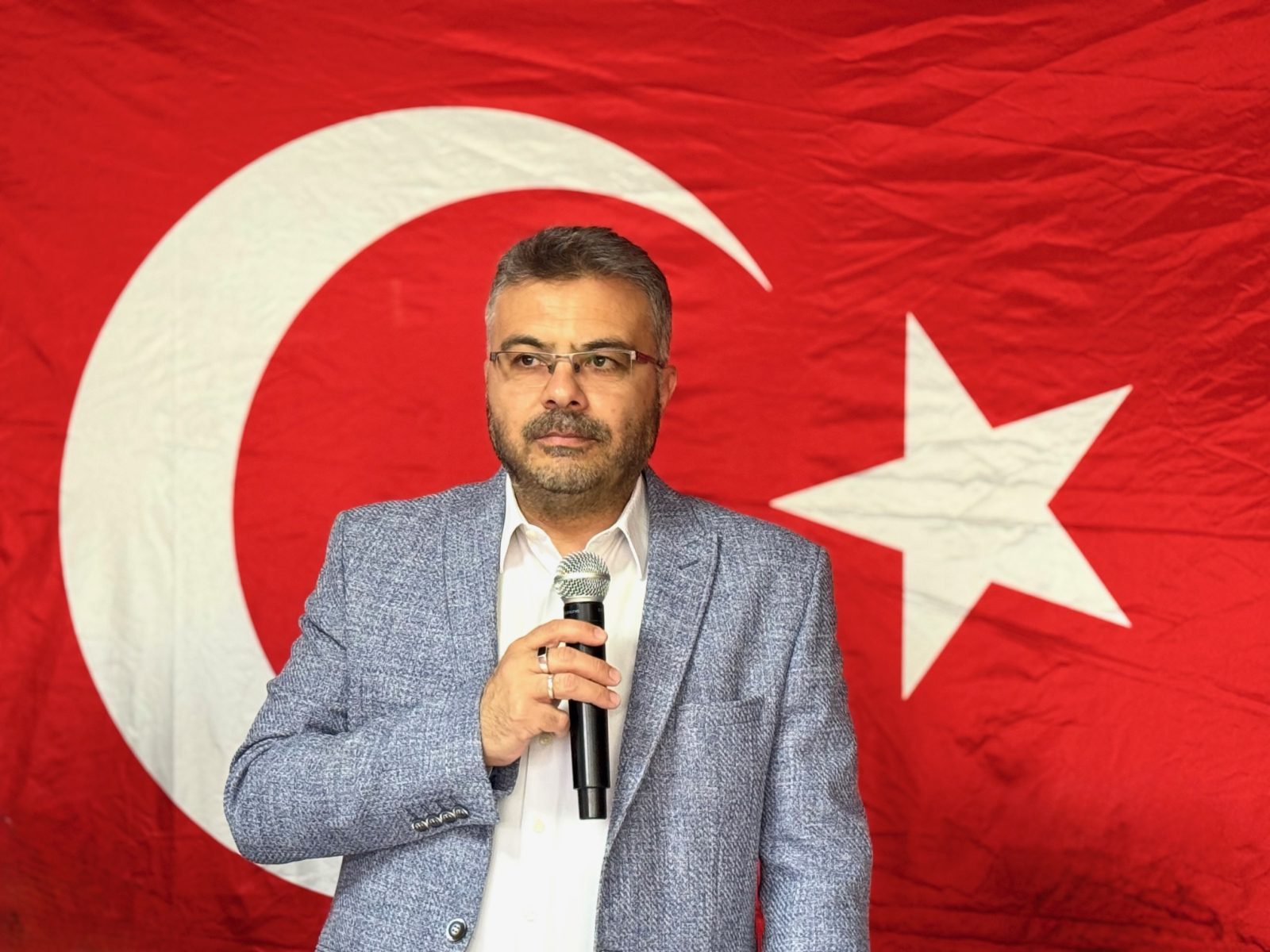 AK PARTİLİ ÖZMEN : "BU VATAN SAHİPSİZ DEĞİLDİR!"