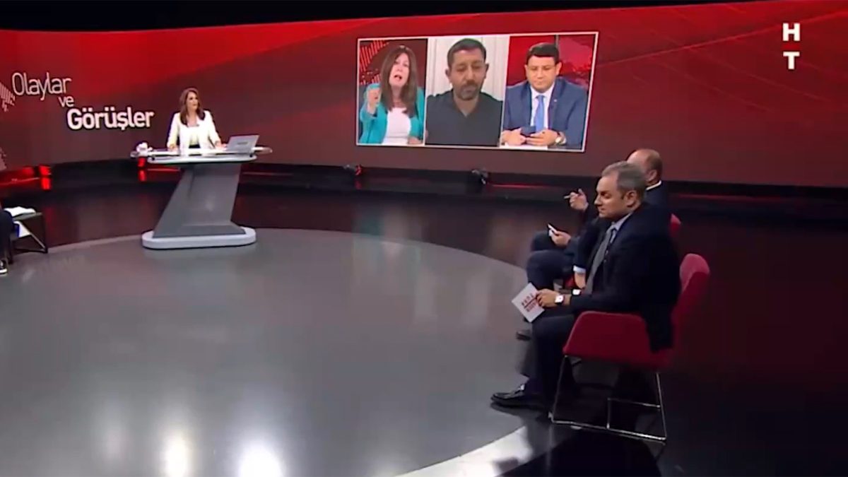 İYİ Partili Sunat ile AK Partili Ahıakın canlı yayında tartışma yaşadı