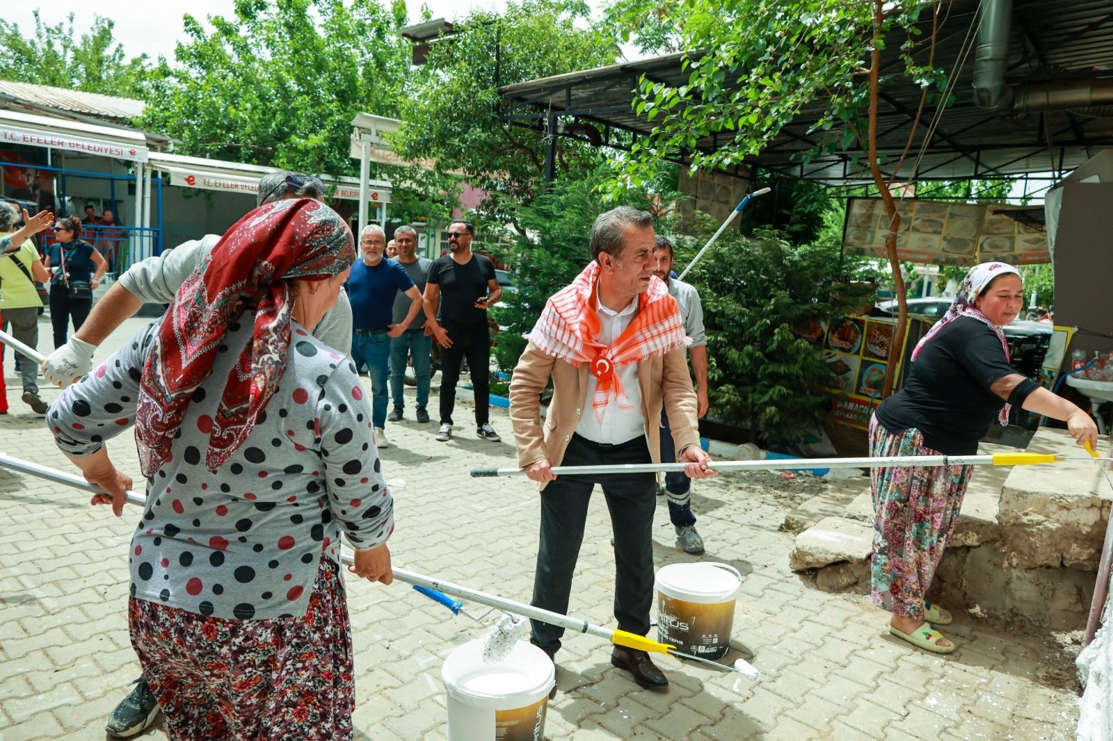 Kızılcaköy Renkleniyor, Efeler Güzelleşiyor