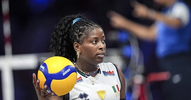 Ödüllü smaçör Myriam Sylla resmen Galatasaray'da!