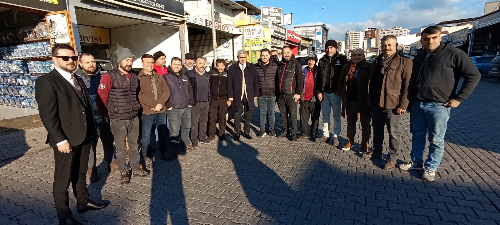 MHP'li Alıcık'tan "Nasılsın Komşu?" ziyareti