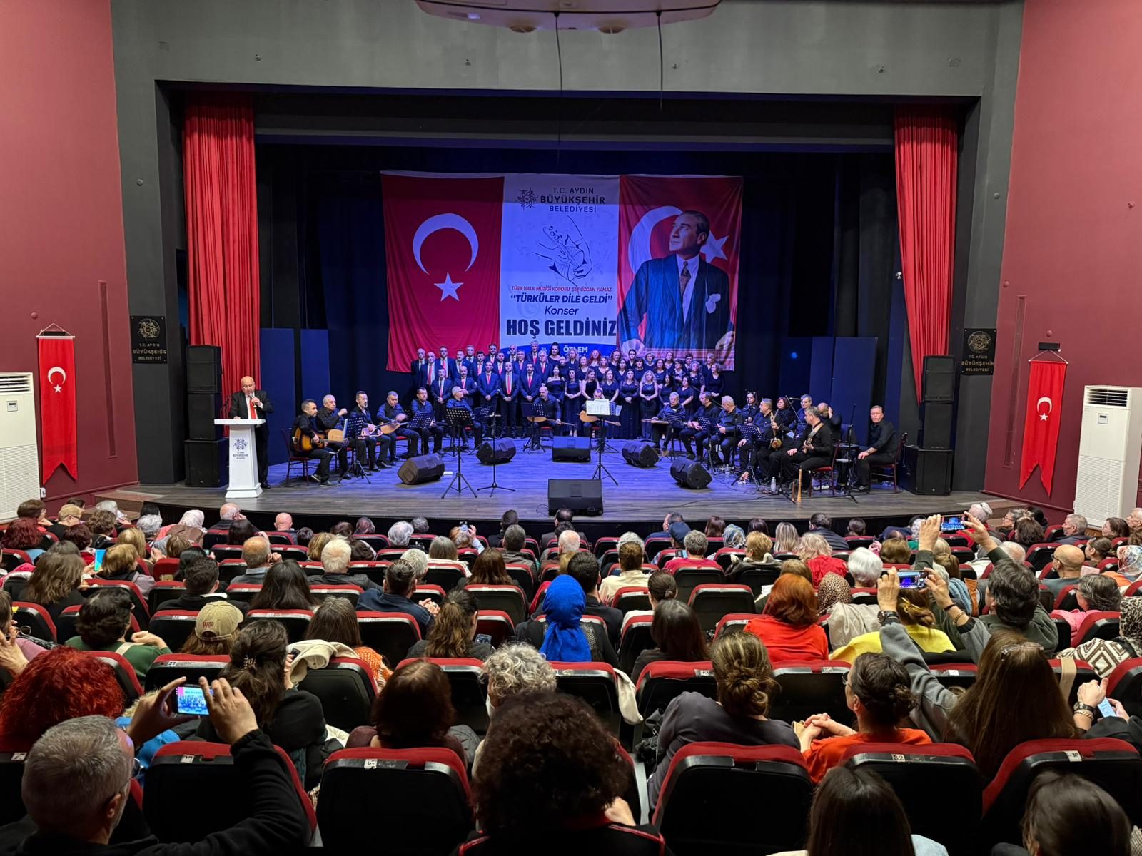 TÜRKÜLERİN EŞSİZ NOTALARI AYDIN BÜYÜKŞEHİR BELEDİYESİ ŞÜKRAN GÜNGÖR-YILDIZ KENTER KÜLTÜR MERKEZİ VE TİYATRO SALONU’NDAN YÜKSELDİ