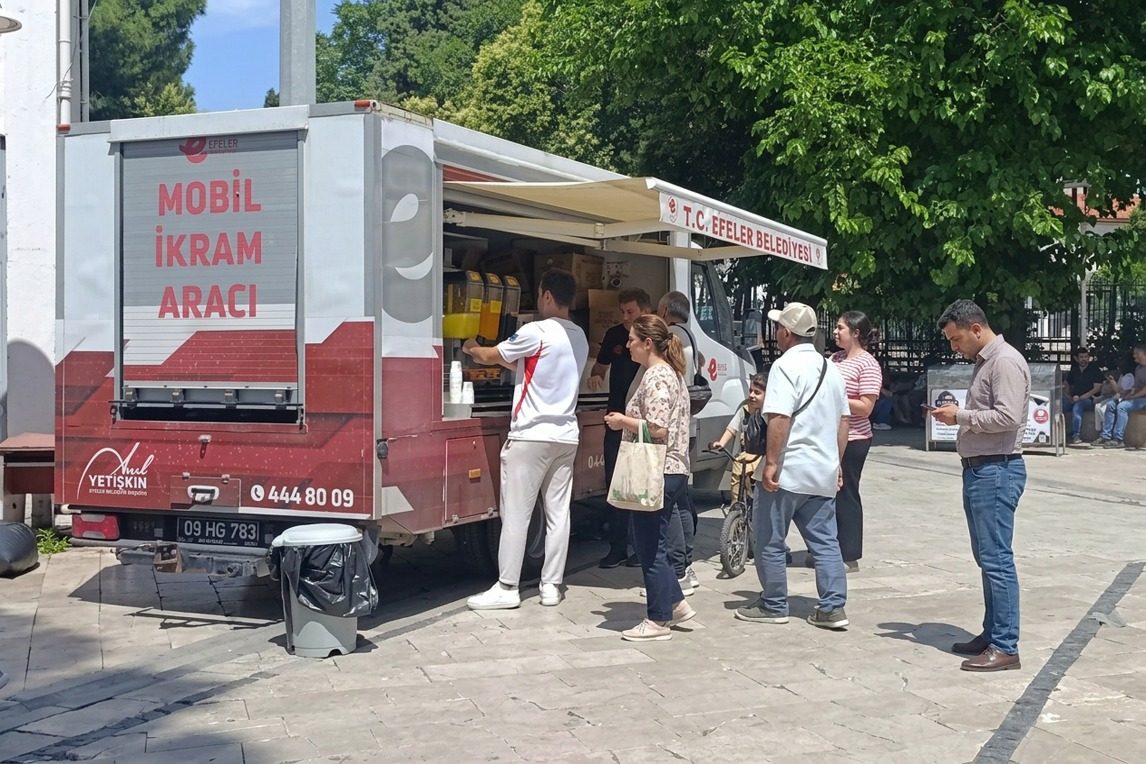 EFELER BELEDİYESİ’NDEN ÖĞRENCİLERE VE VELİLERE SERİNLETEN DESTEK