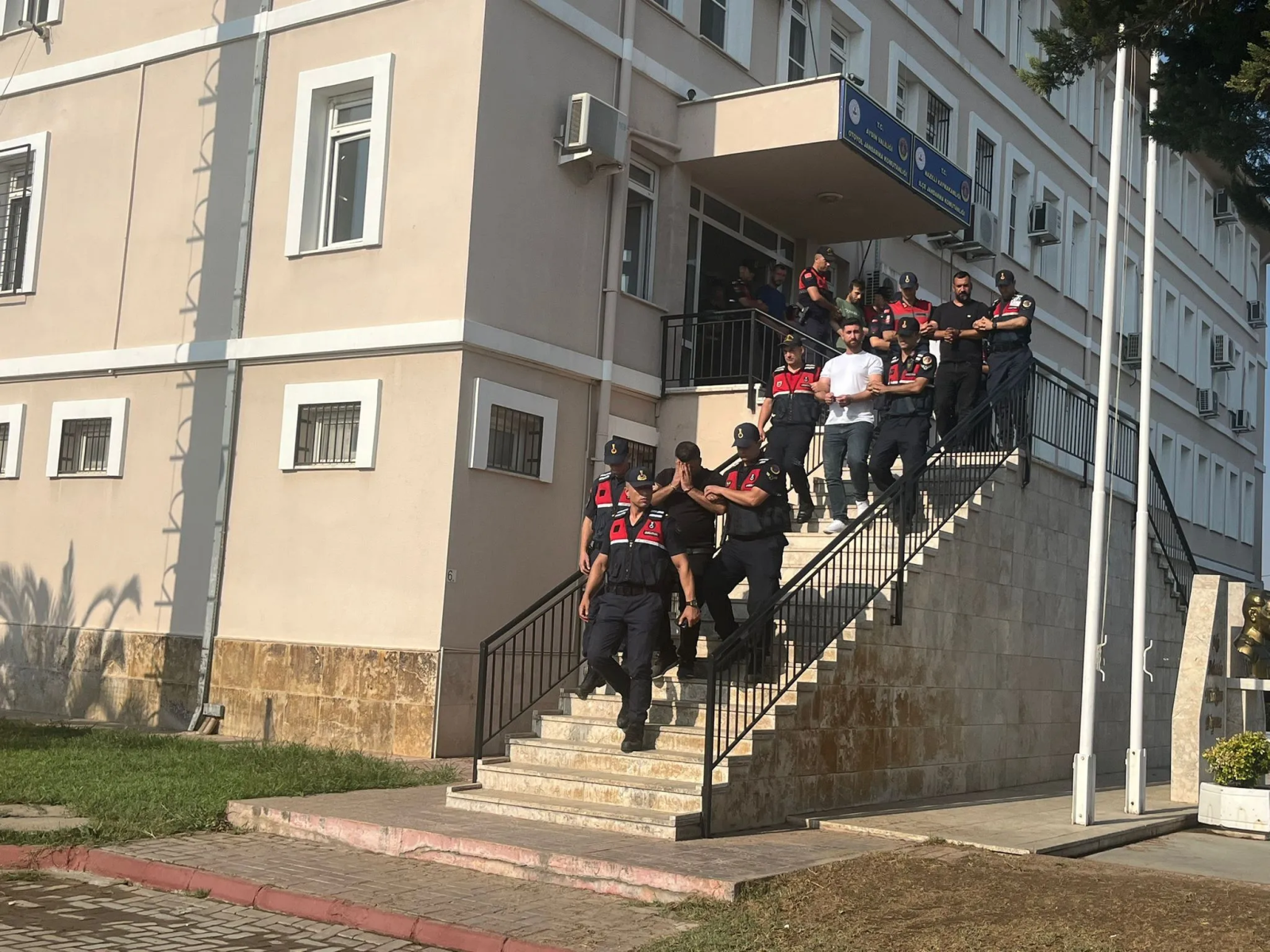 Dallas Çetesi’ne darbe