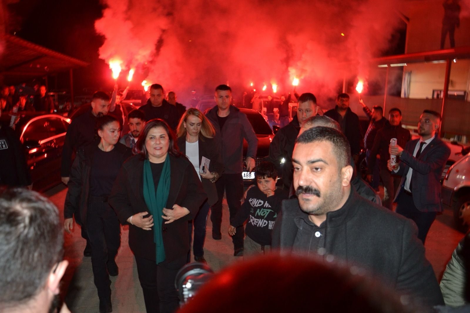 Nazilli'de Çerçioğlu ve Tetik'e Ağrılılardan sıcak karşılama