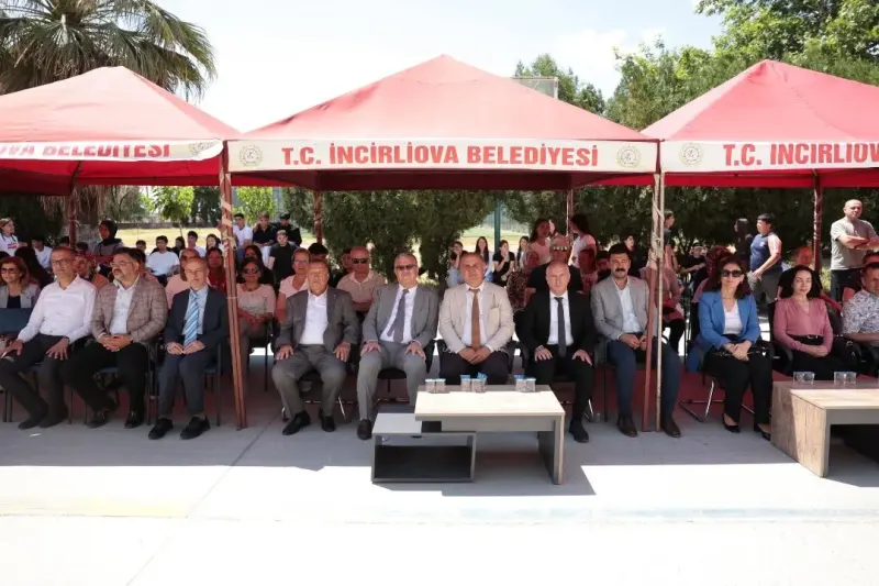 İNCİRLİOVA’DA “MİLLİ AİLE HAFTASI GENÇLİK ŞENLİĞİ” DÜZENLENDİ