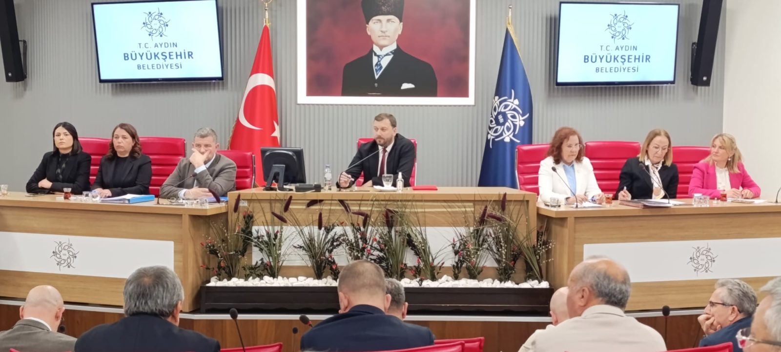 Aydın Büyükşehir Belediyesi'nde faaliyet raporu onaylandı