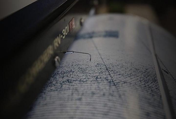 Son dakika: Marmara Denizi'nde korkutan deprem