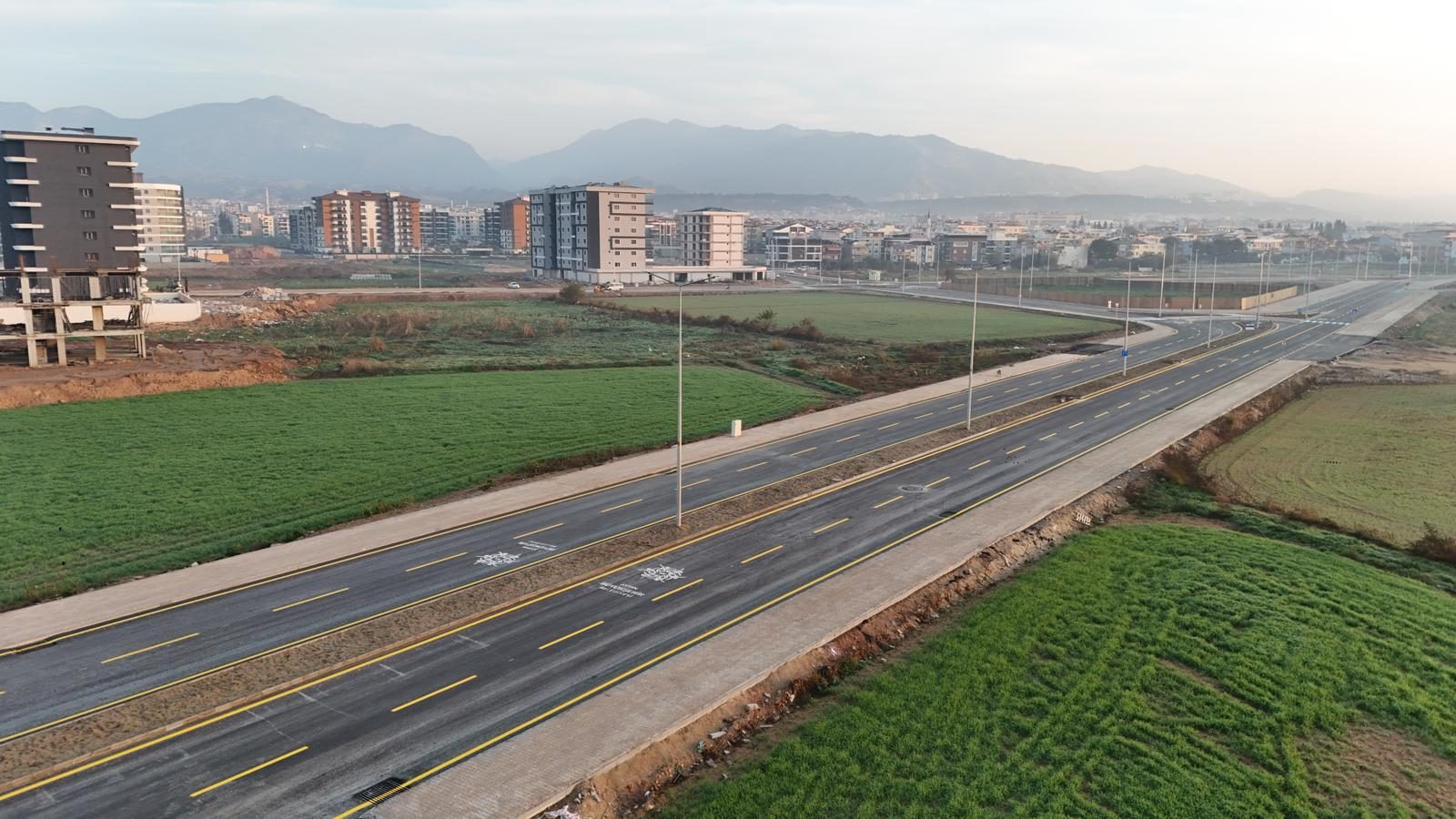 BAŞKAN ÇERÇİOĞLU’NUN ÇALIŞMALARI İLE AYDIN’IN ULAŞIM ALTYAPISI GÜÇLENİYOR