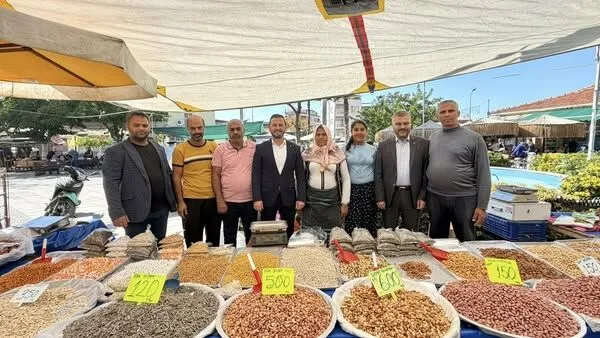 AK Parti Milletvekili Ömer Özmen’den İncirliova esnafına ziyaret