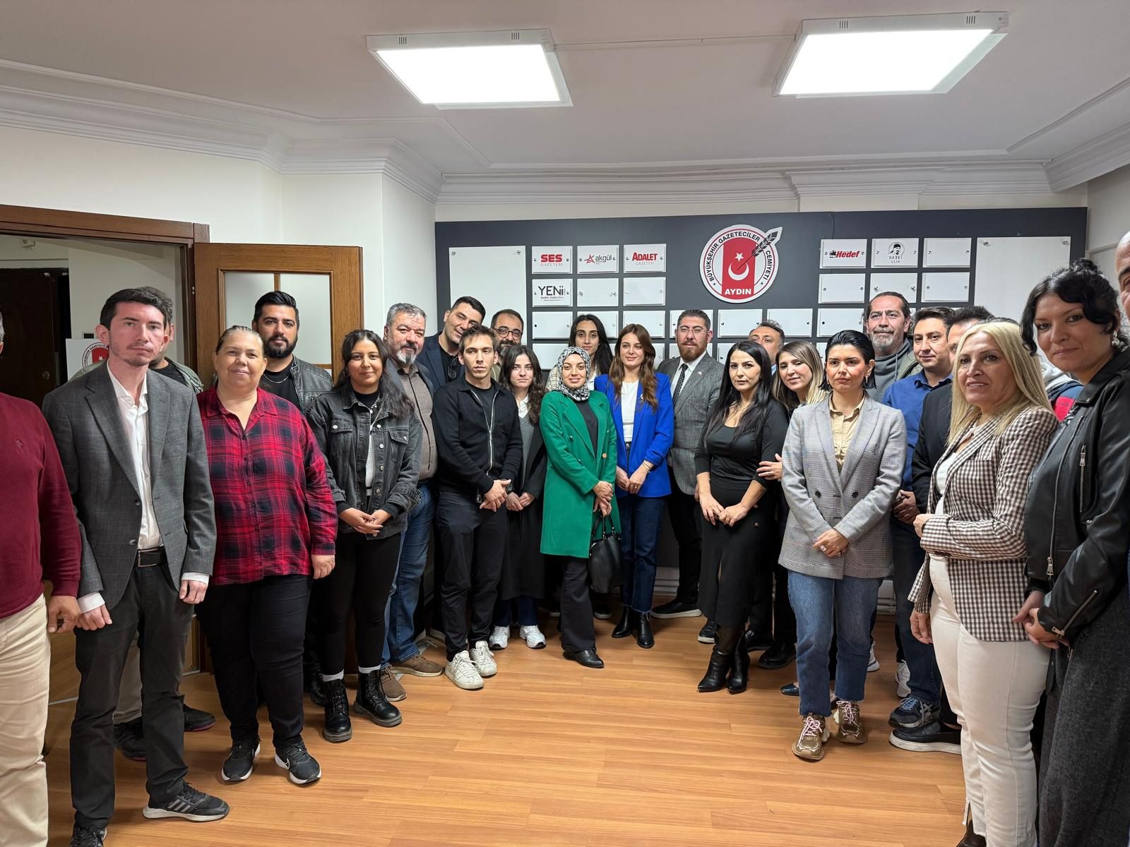 CHP’li Belediyelerden Gazeteciler Cemiyetlerine Ziyaret