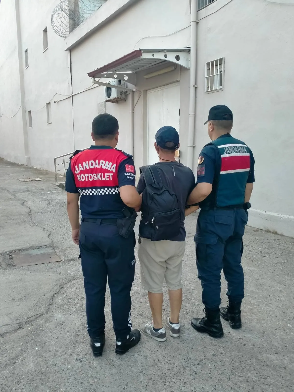 Bozdoğan'da firari katil yakalandı