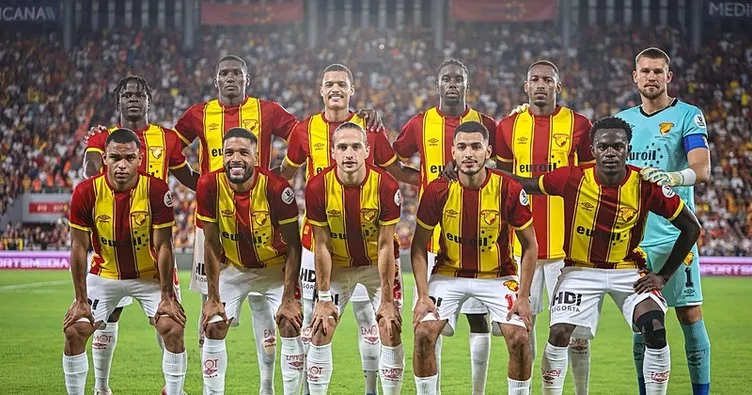 Göztepe, ligde kaybetmeyen üç takımdan birisi