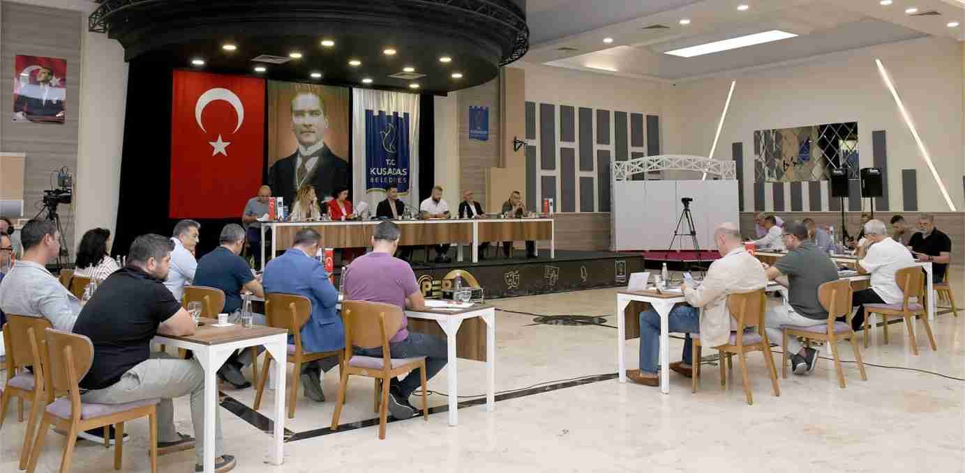 Kuşadası Belediyesi'nin 2025 yılı bütçesi onaylandı