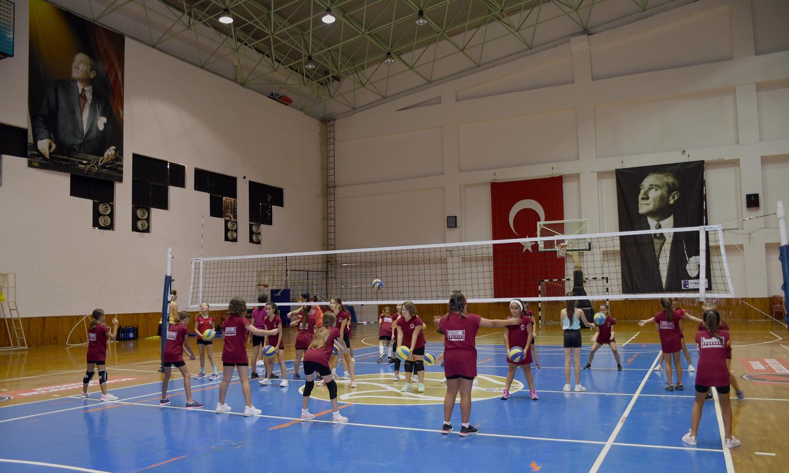 KIŞ SPOR OKULLARI İÇİN KAYITLAR SÜRÜYOR