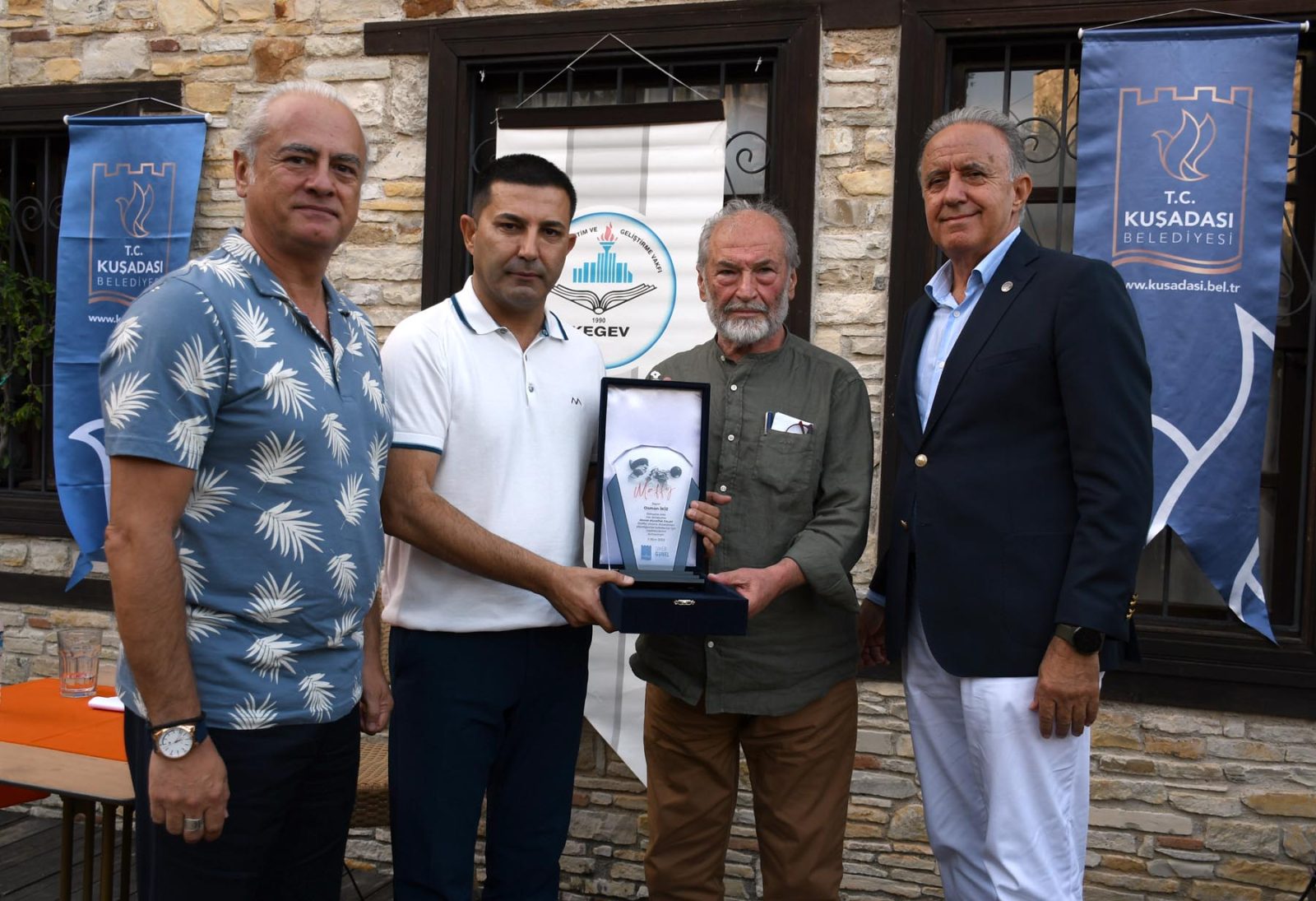 CAZ MÜZİĞİN EFSANESİ ‘MAFFY’ KUŞADASI’NDA ANILDI