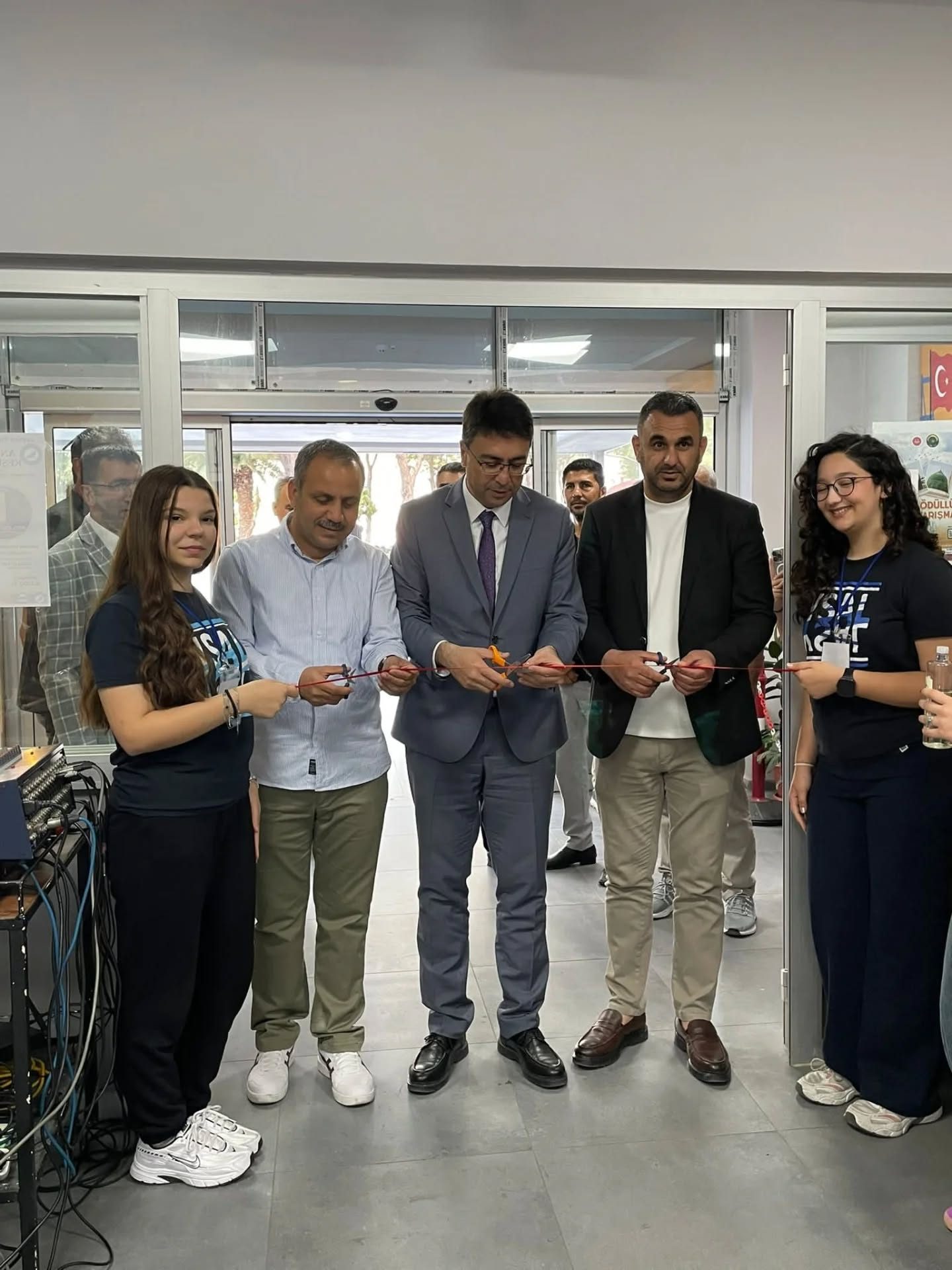 SÖKE’DE TÜBİTAK 4006 BİLİM FUARI AÇILDI