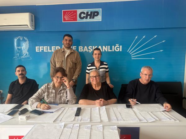 44 bin üyenin ismi askıda