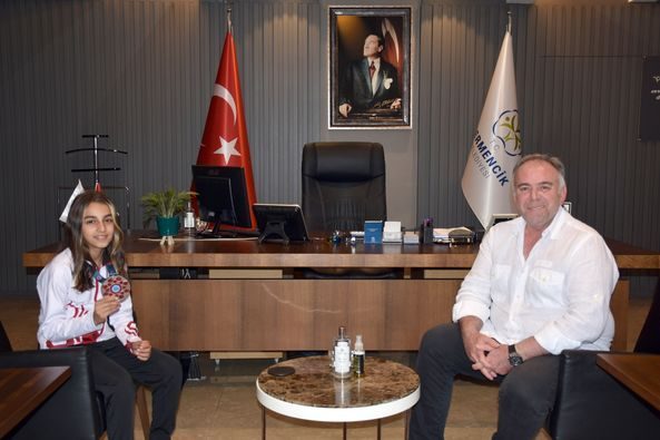 Germencikli Minik Kick Boksçu Revan Demir, Avrupa ikincisi oldu