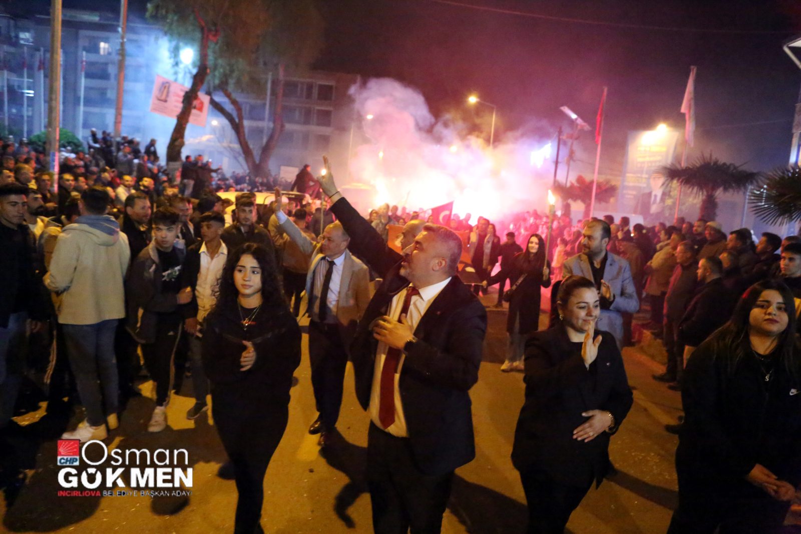 İncirliova “Başkan Gökmen” sesleri ile inledi.