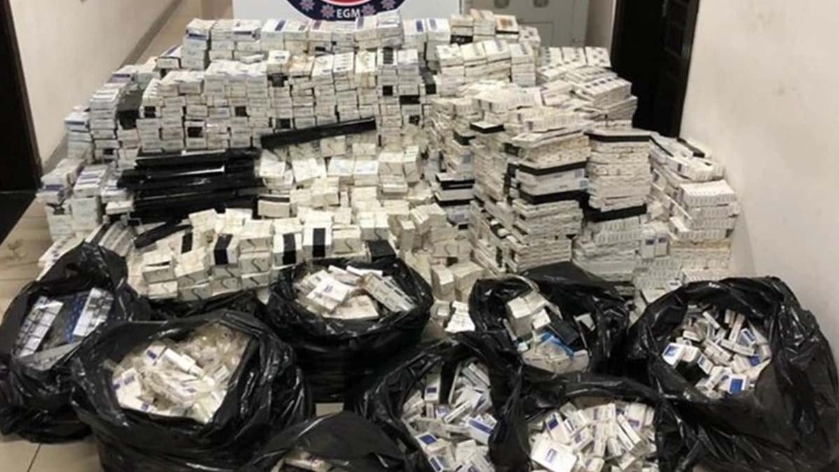 Adana'da tankerden binlerce paket kaçak sigara çıktı