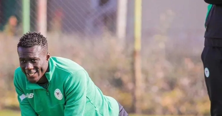 Konyaspor'da Ndao, tecrübelerini sahaya yansıtmak istiyor