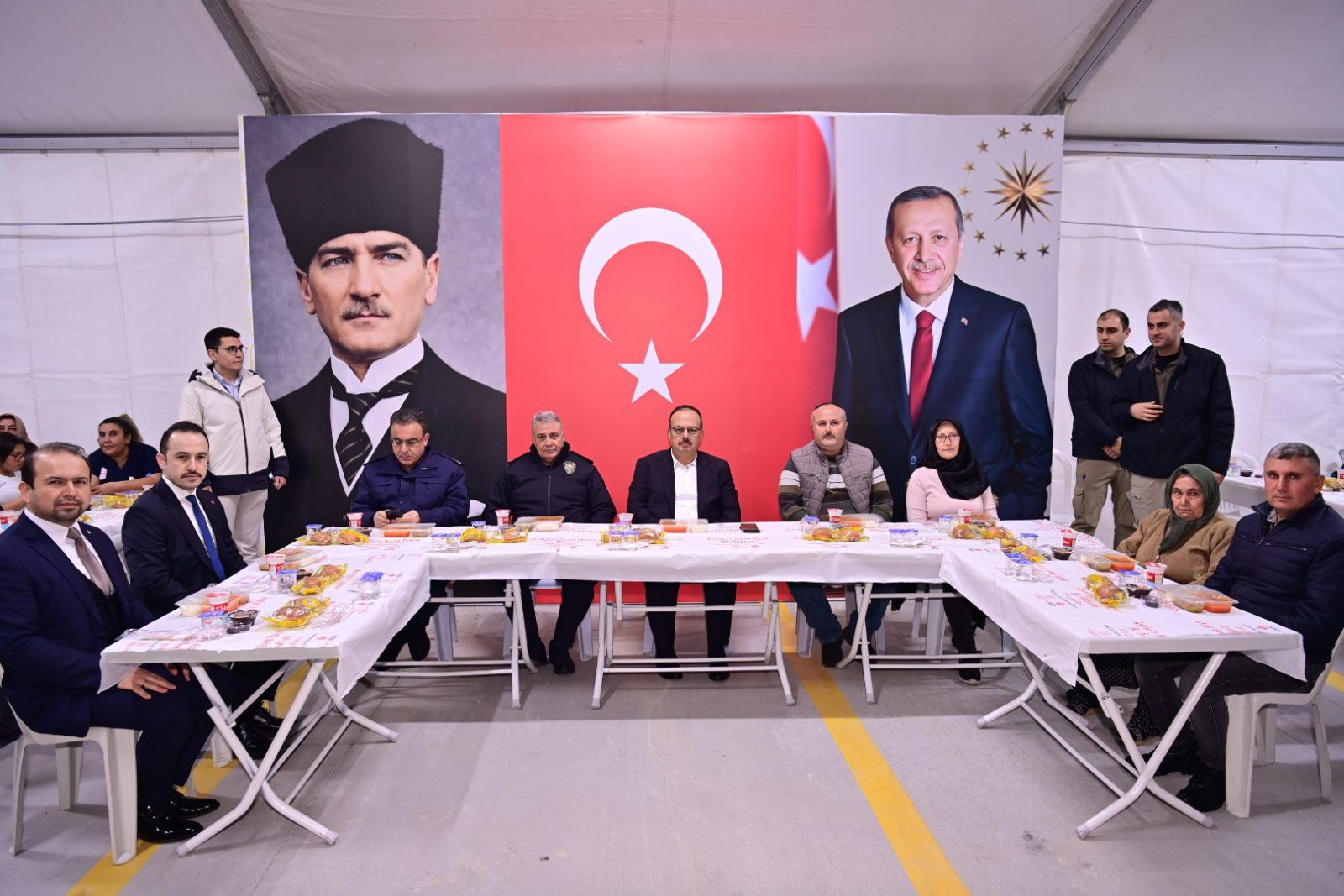 Aydın Şehir Hastanesi Bahçesinde Asırlık Hayır Geleneği Yaşatıldı