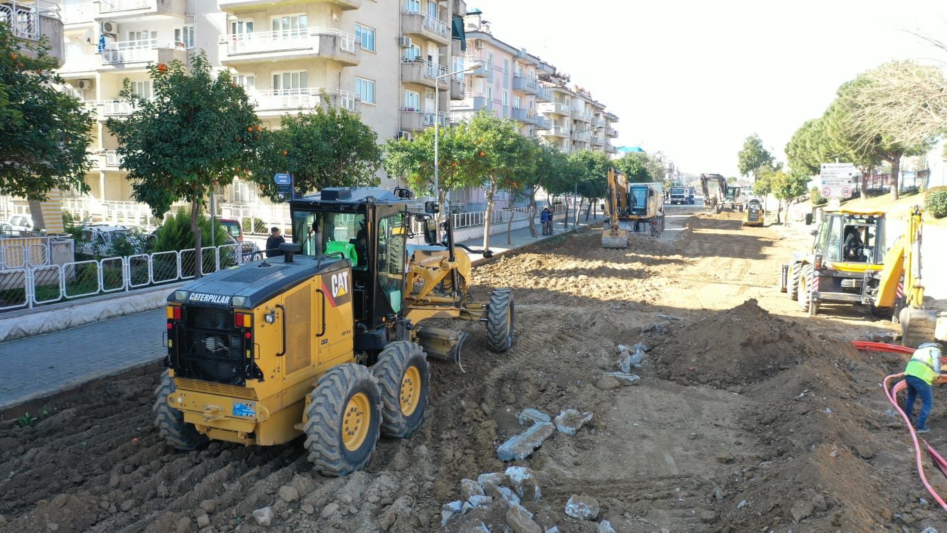 AYDIN BÜYÜKŞEHİR BELEDİYESİ YOL YAPIM ÇALIŞMALARINI TÜM HIZIYLA SÜRDÜRÜYOR