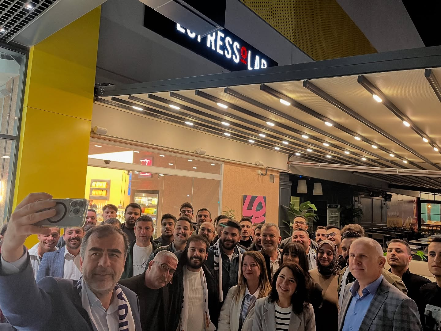 AK Parti Aydın'dan göndermeli toplantı
