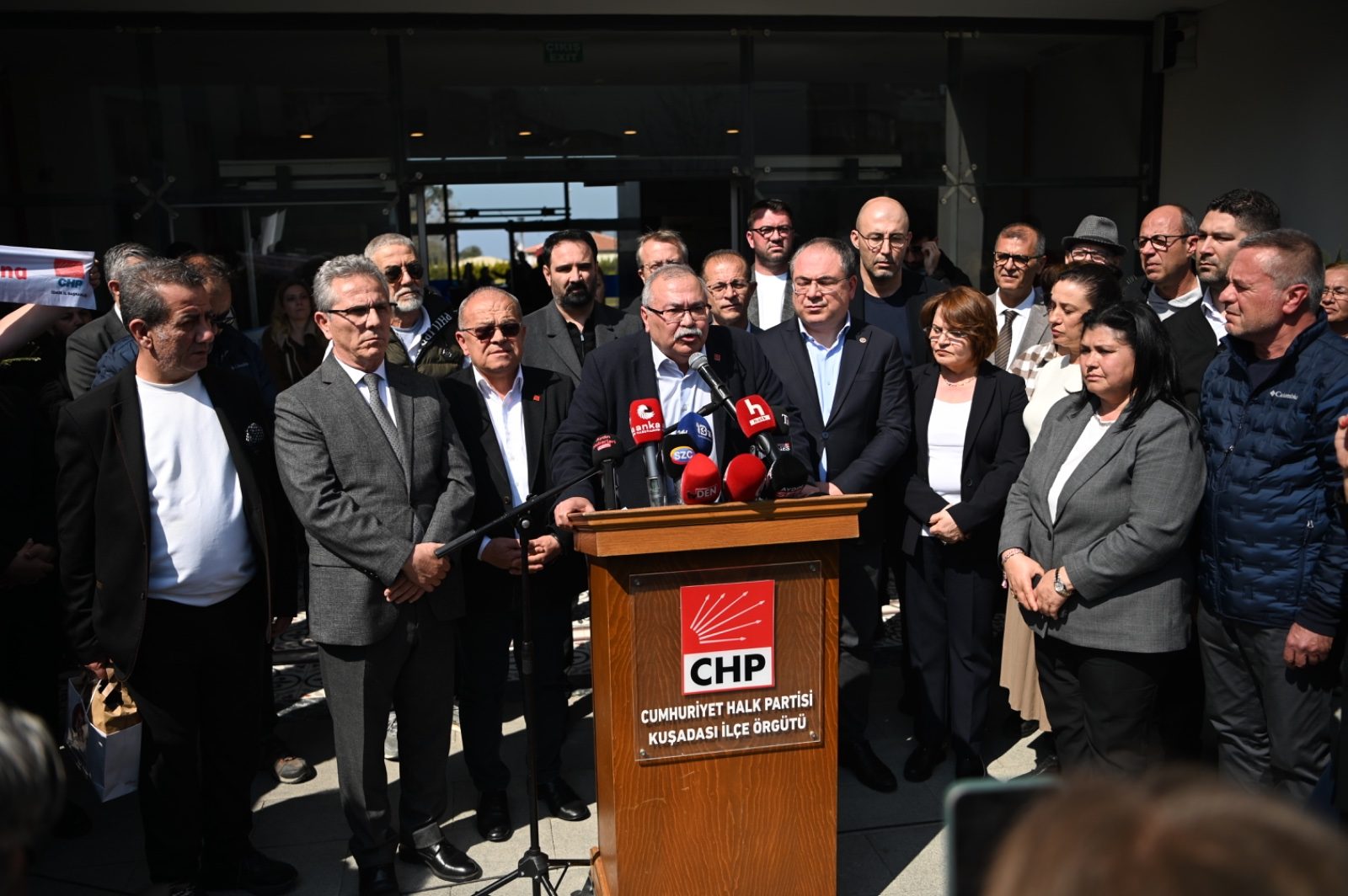 CHP AYDIN İL ÖRGÜTÜ BAŞKANI HİKMET SAATÇI: “BİZİ BU KUMPASLARLA YlLDIRAMAZLAR”