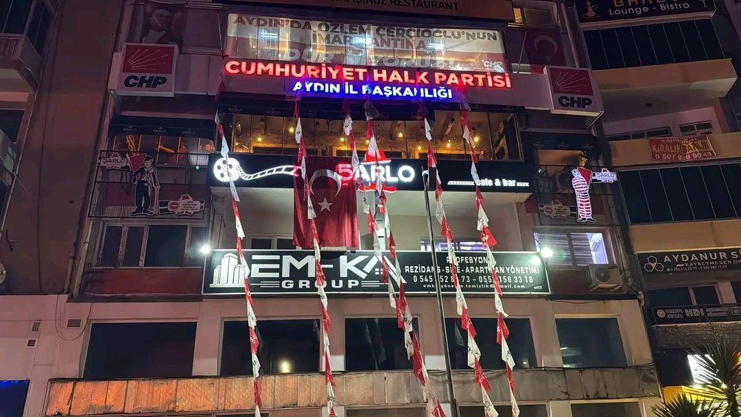 CHP Aydın'dan Bayrak ve Pankart Uyarısı.